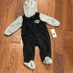 NHL Kings Black and Gray Fleece Onesie - 6/9 months